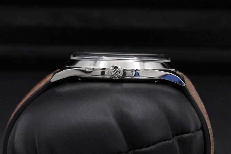 Ulysse Nardin Classico 3203-900